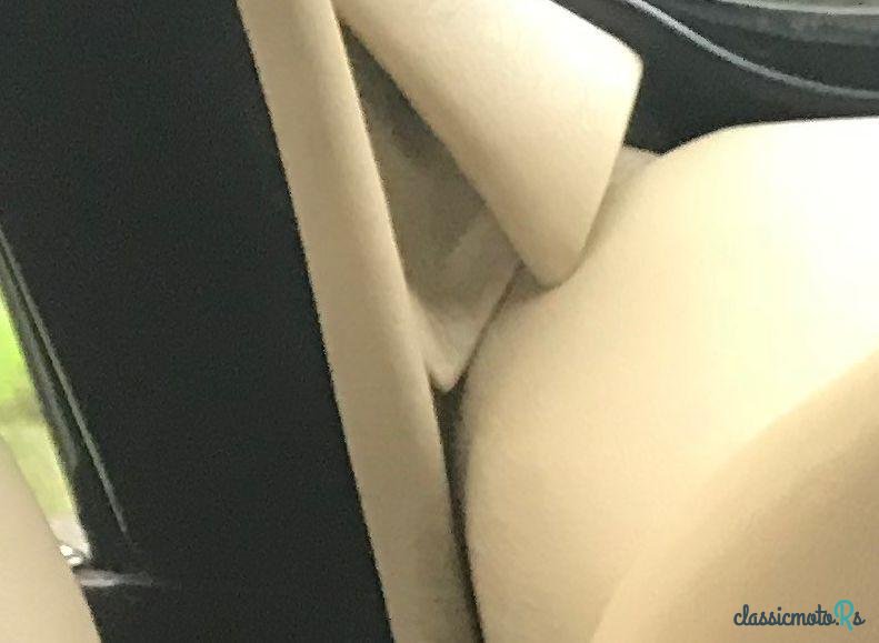 1940' Ford Deluxe photo #4