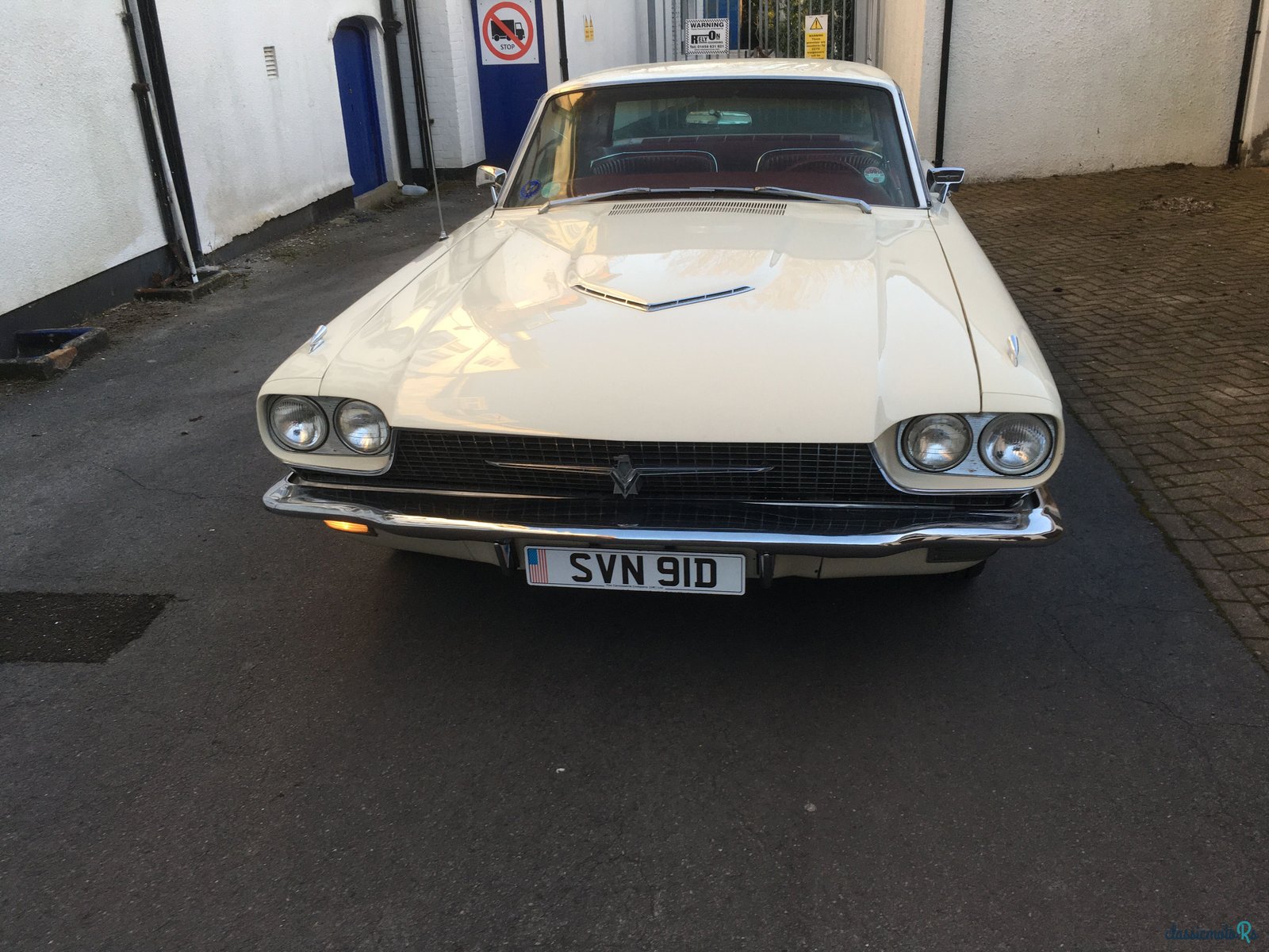 1966' Ford Thunderbird photo #3