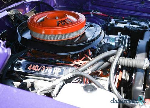 1970' Plymouth Roadrunner Road Runner photo #3