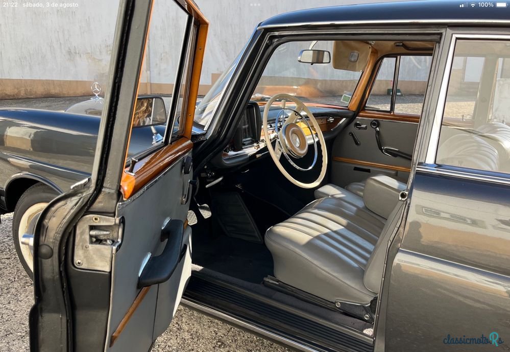 1966' Mercedes-Benz 220 photo #3