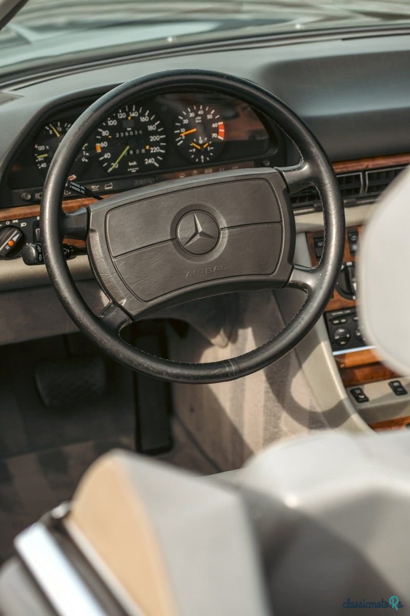 1988' Mercedes-Benz Sec Series photo #6