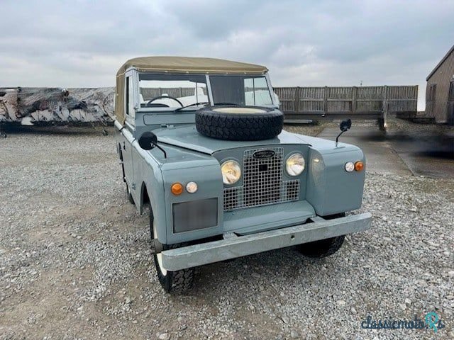 1968' Land Rover Series 2A photo #1