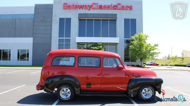 1949' Chevrolet Suburban photo #2
