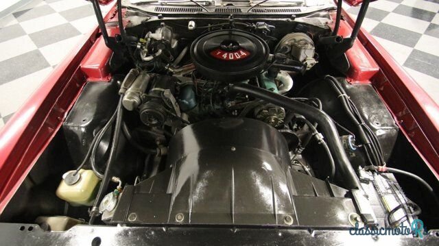 1969' Pontiac Grand Prix photo #2