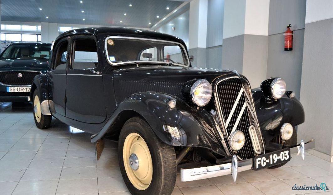 1953' Citroen 11 photo #3