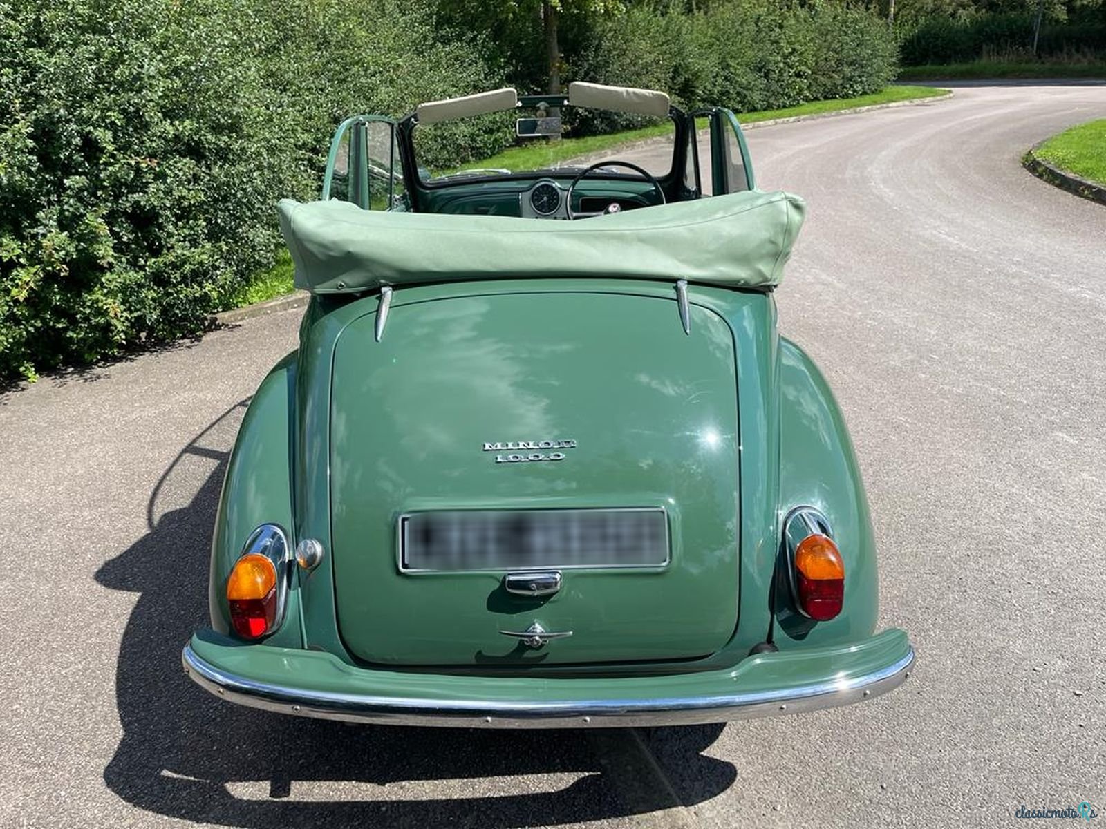 1968' Morris Minor photo #4