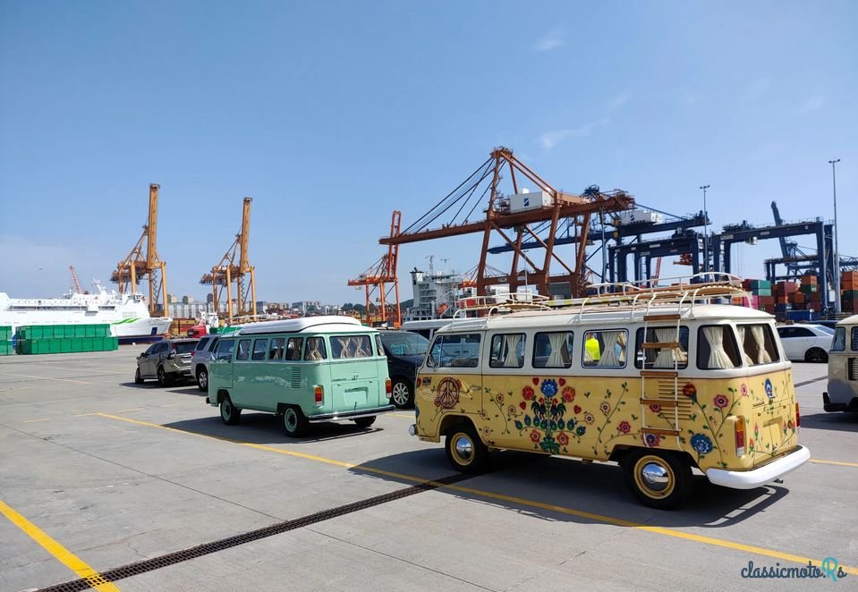 1976' Volkswagen Transporter photo #4