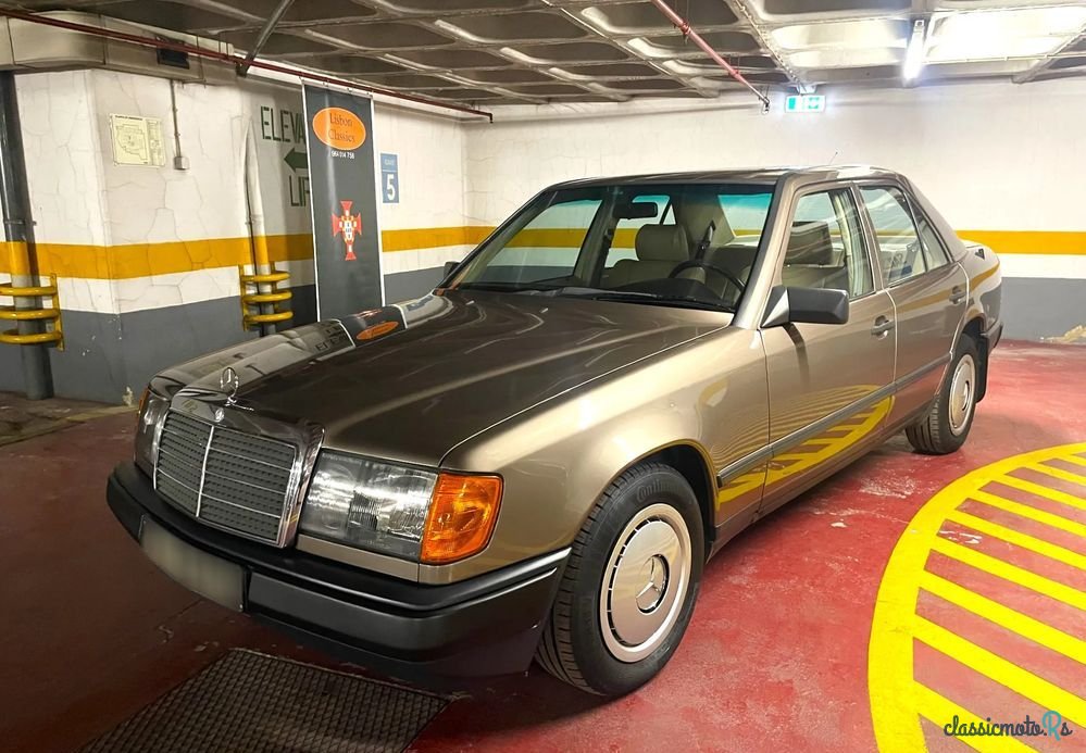 1987' Mercedes-Benz 230 E photo #1