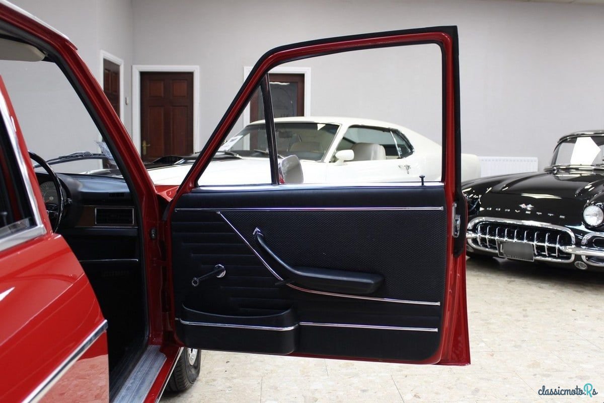 1973' Audi 100 photo #6