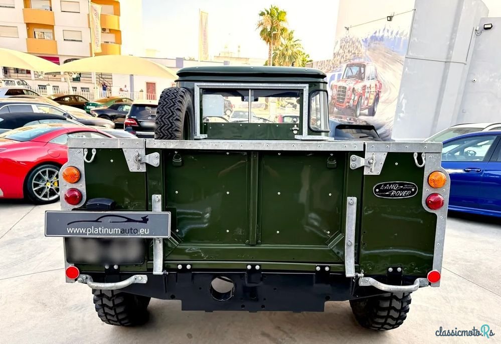 1975' Land Rover Serie III photo #4
