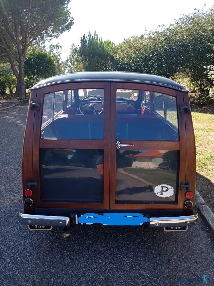 1954' Morris Minor photo #5