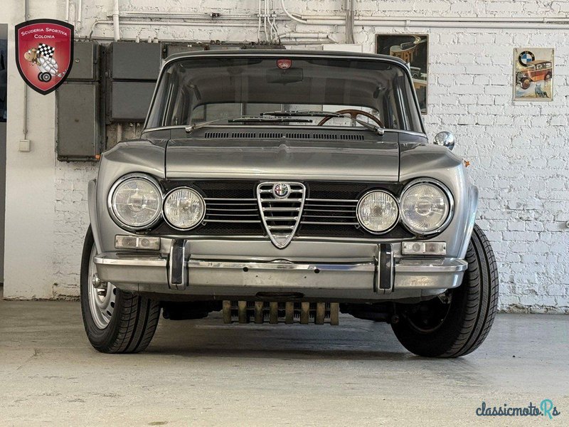 1972' Alfa Romeo Giulia photo #4