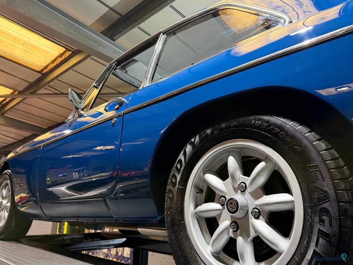 1973' MG MGB photo #5