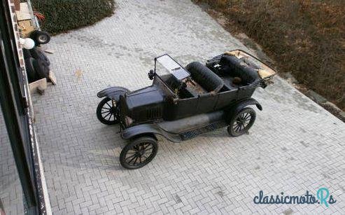 1917' Ford Model T Touring photo #3