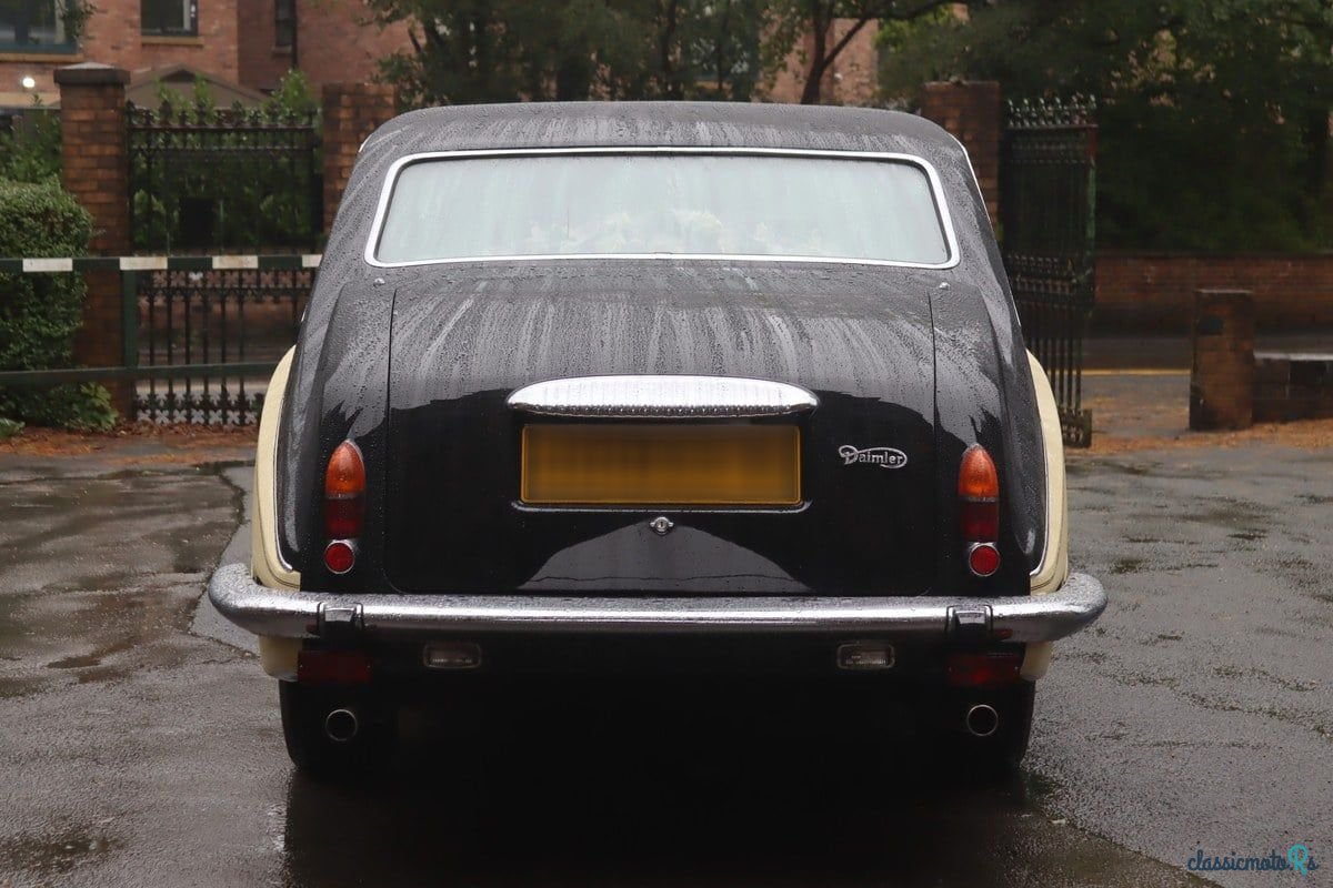 1986' Daimler Ds420 photo #6