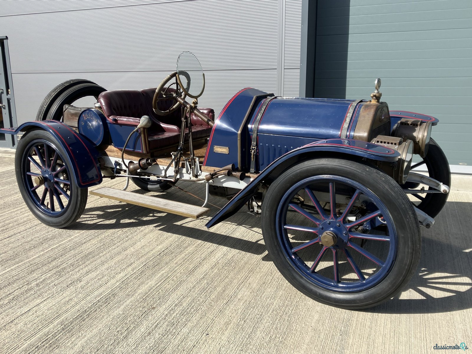 1911' Moline Dreadnought photo #2