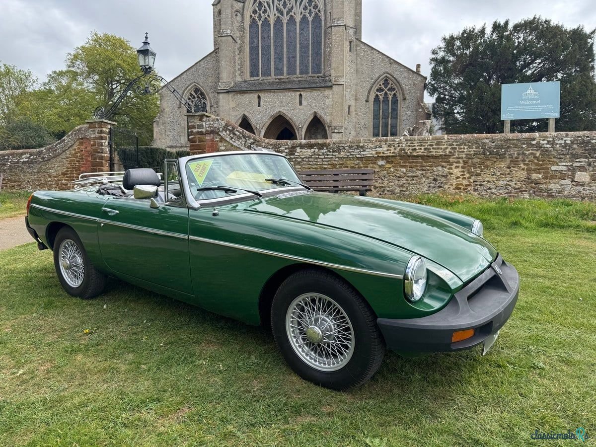 1980' MG MGB photo #4