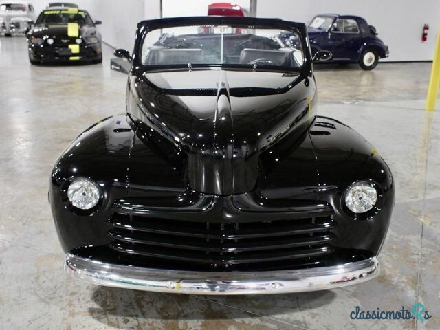 1947' Ford photo #3