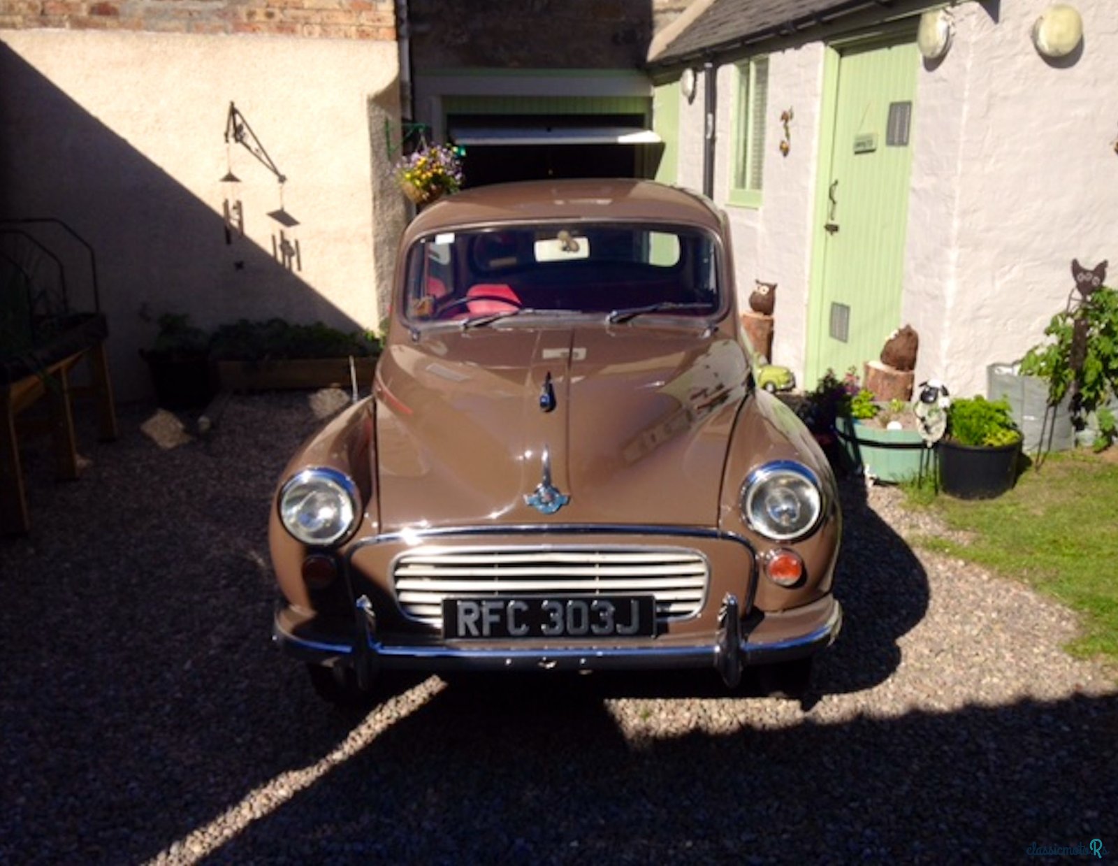 1970' Morris Minor 1000 photo #2
