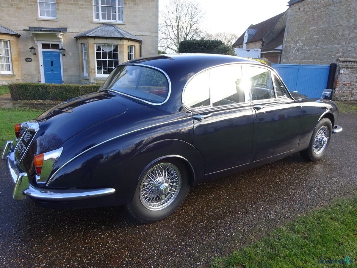 1967' Jaguar Mark II photo #3