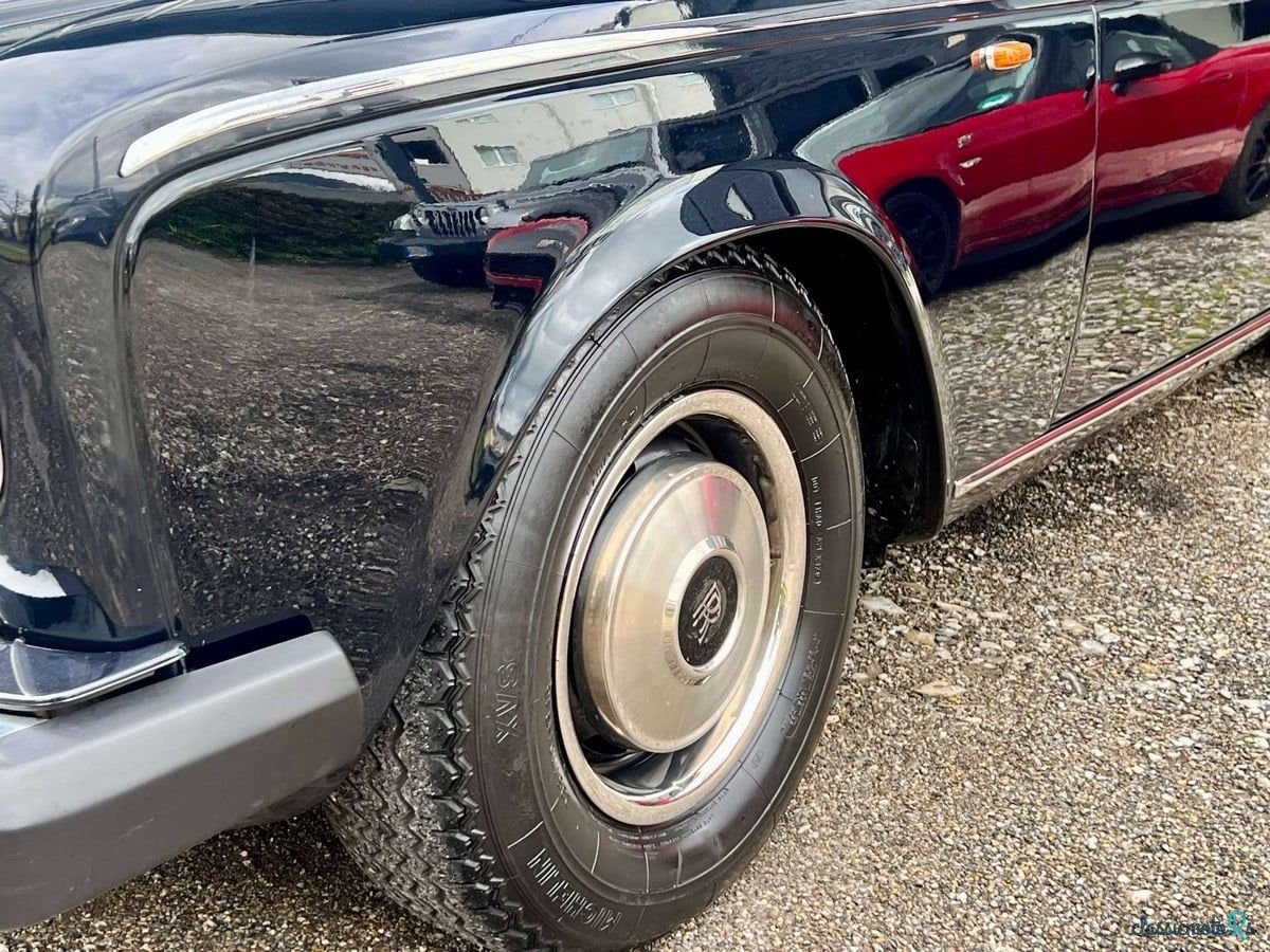 1980' Rolls-Royce Silver Wraith II photo #5