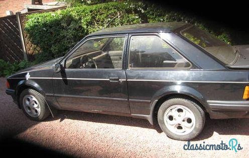 1982' Ford Escort Xr3 photo #2