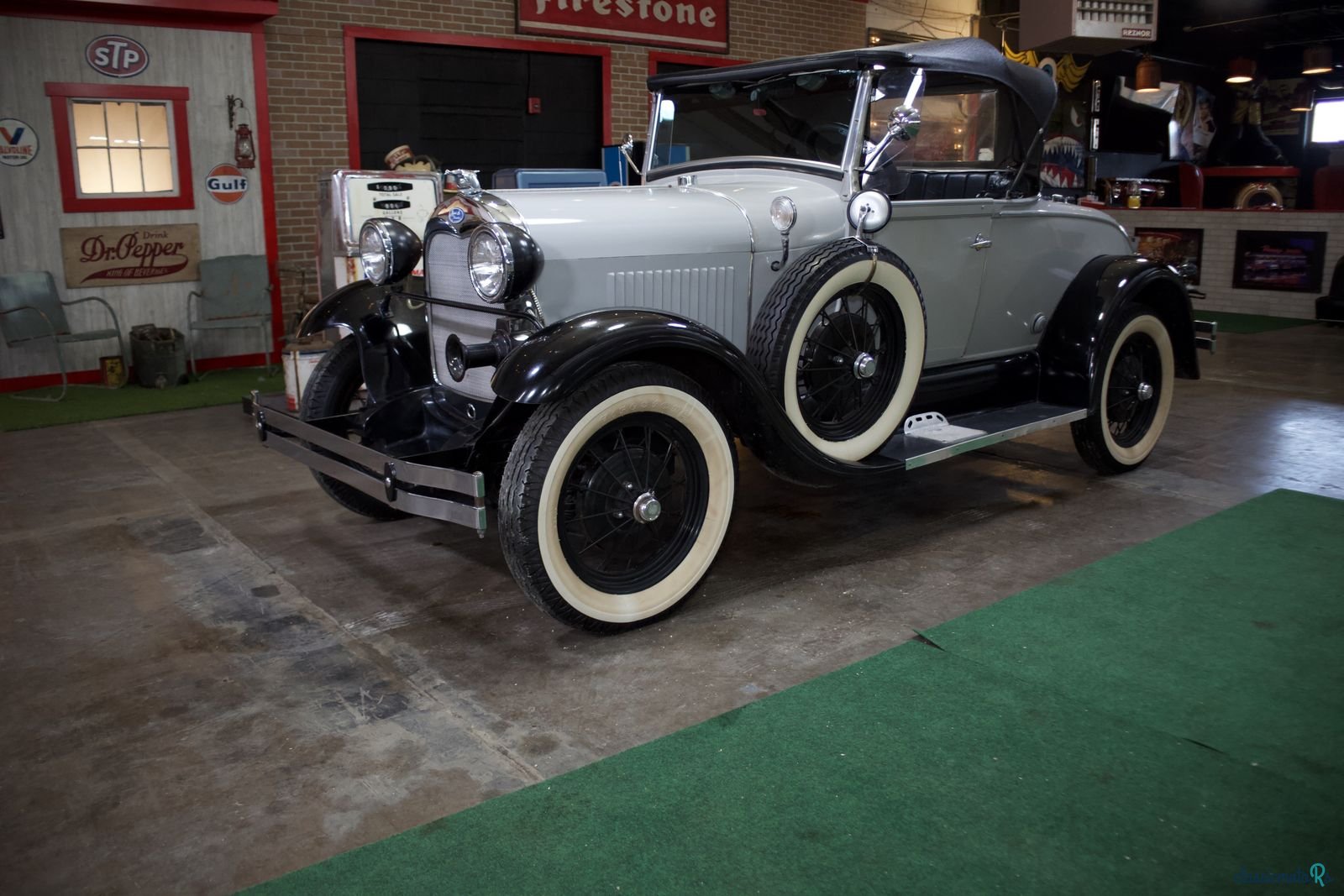 1929' Ford Model A Replica photo #4