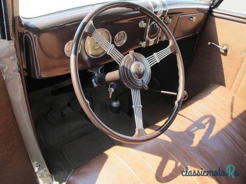 1936' Ford 4 Door Convertible Flathead V8 photo #6