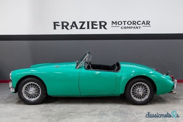 1958' MG MGA photo #3