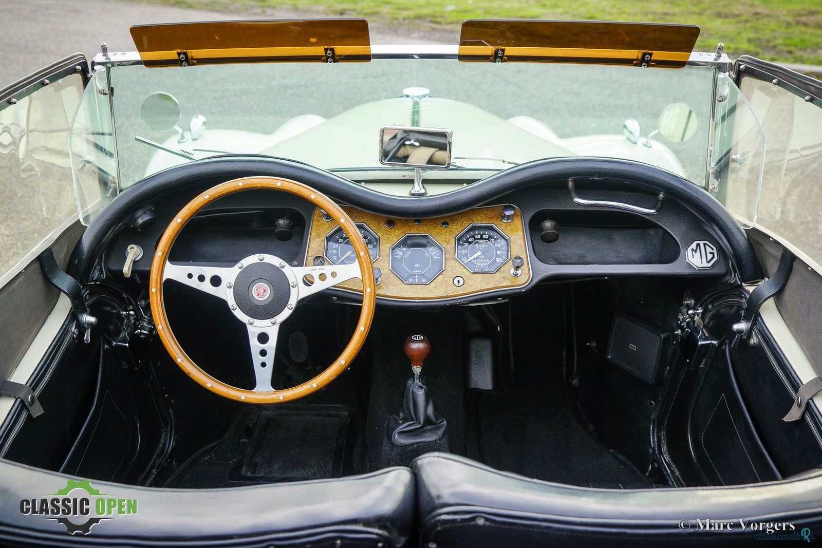 1954' MG TF 5-speed photo #4