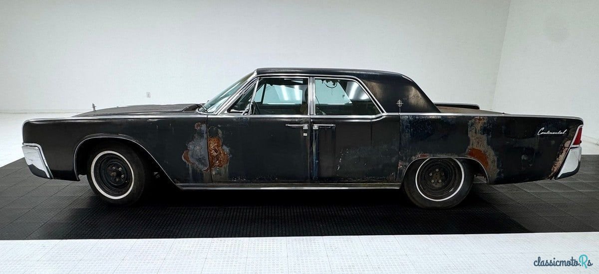 1961' Lincoln Continental photo #2