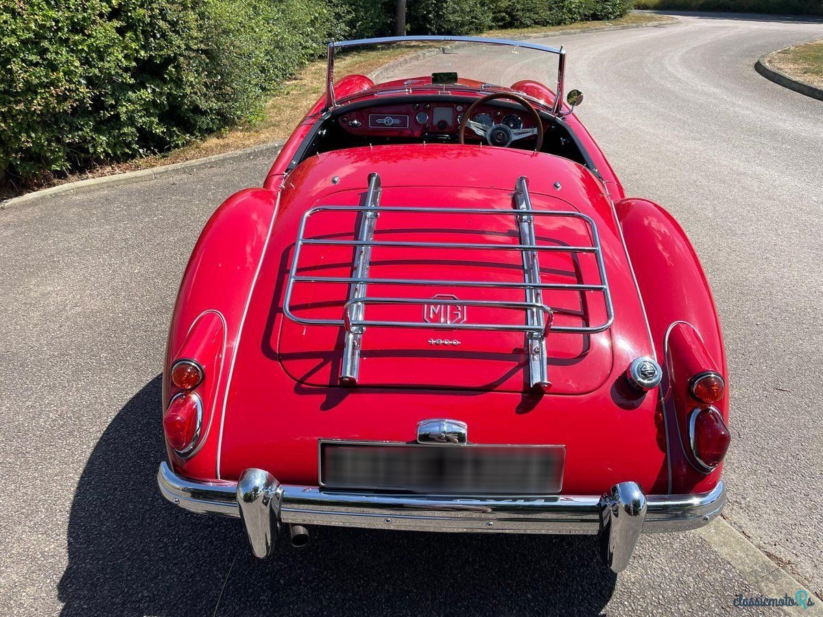 1960' MG MGA photo #5
