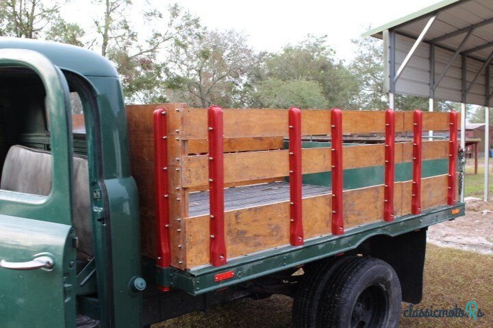1951' Dodge B Series photo #4