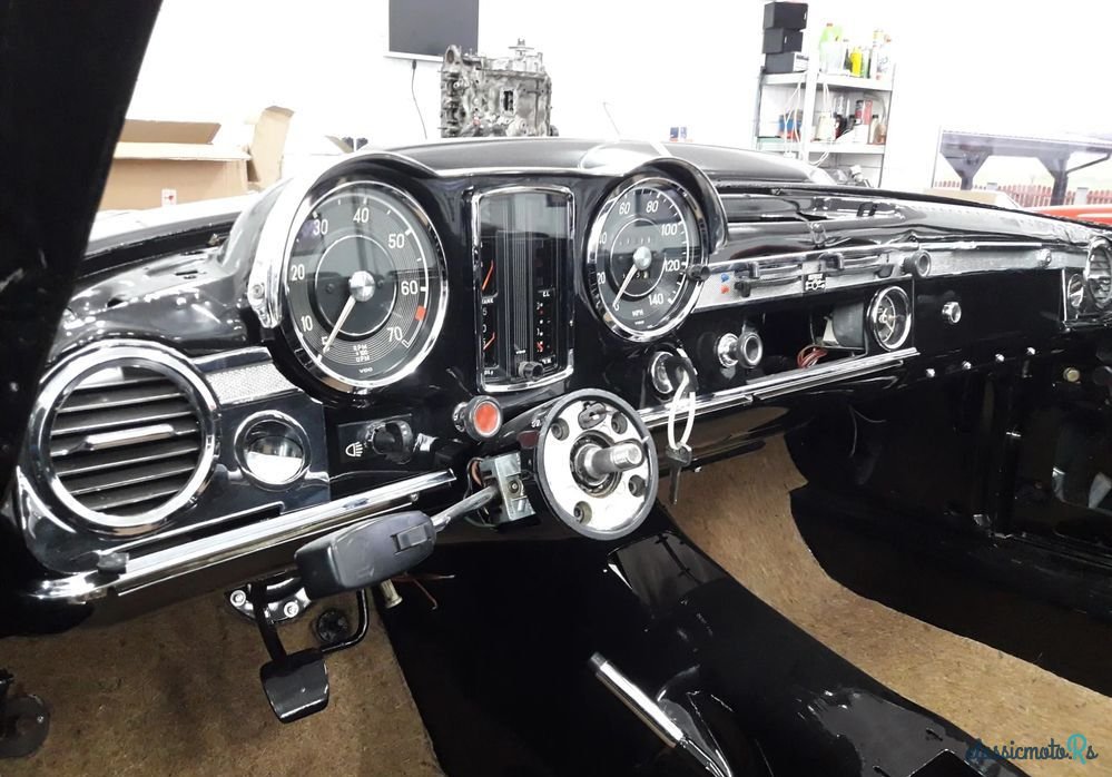 1965' Mercedes-Benz 280SL W113 photo #5