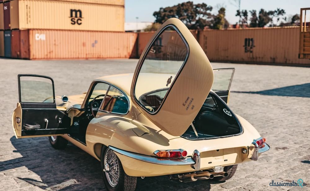 1966' Jaguar E-Type photo #2
