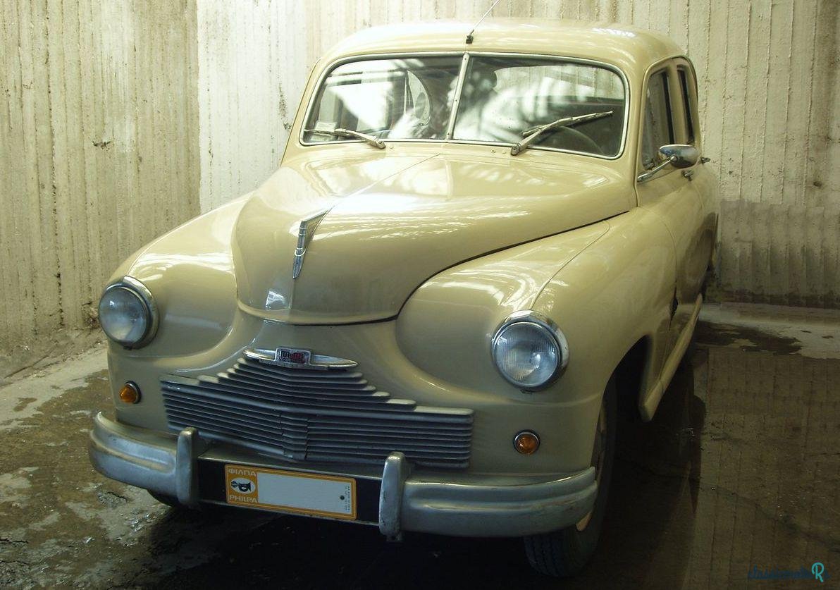 1948' Standard Vanguard photo #5