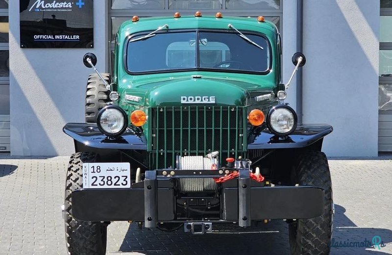 1970' Dodge Power Wagon photo #2