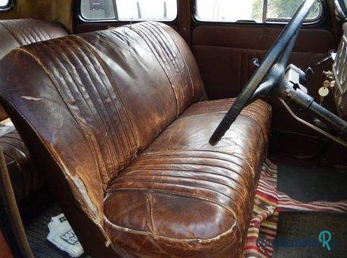 1946' Vauxhall 10-4 photo #6