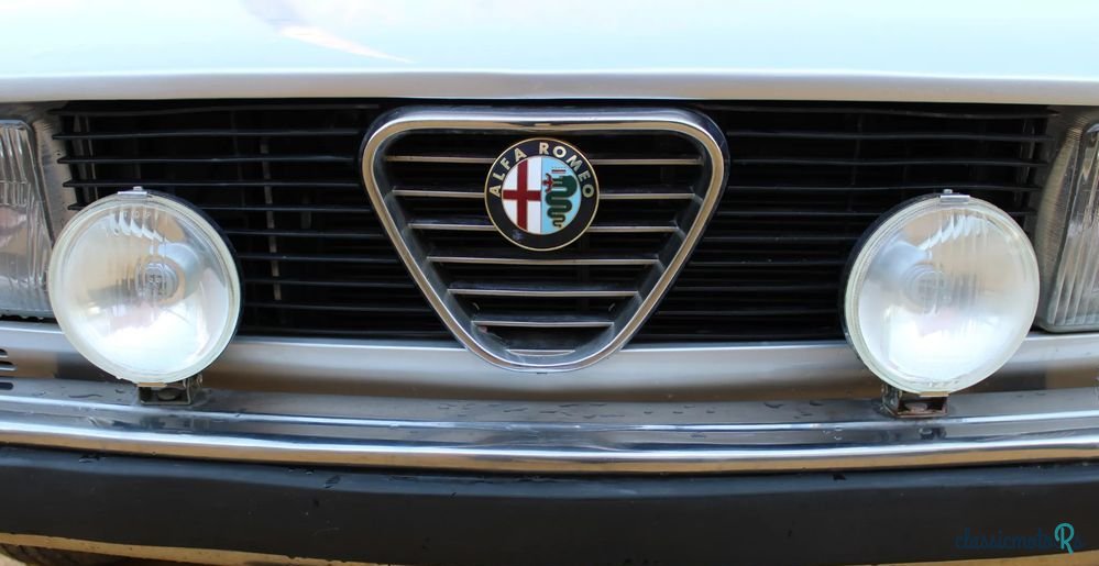 1980' Alfa Romeo Alfetta photo #3