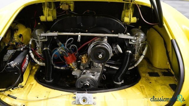 1974' Volkswagen Karmann Ghia photo #3