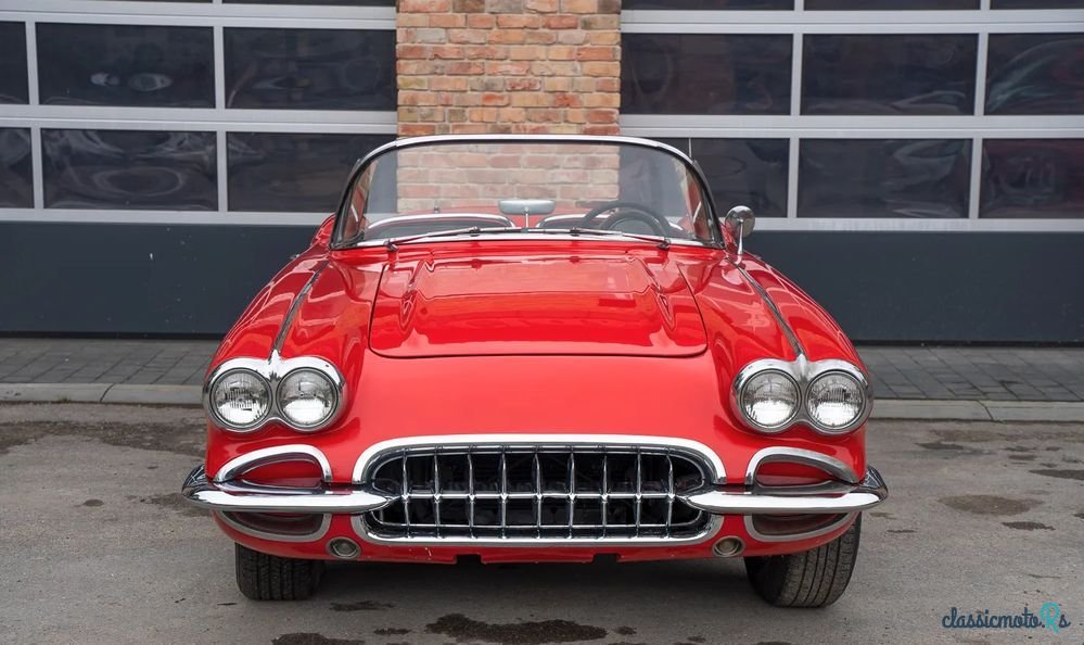 1960' Chevrolet Corvette photo #2