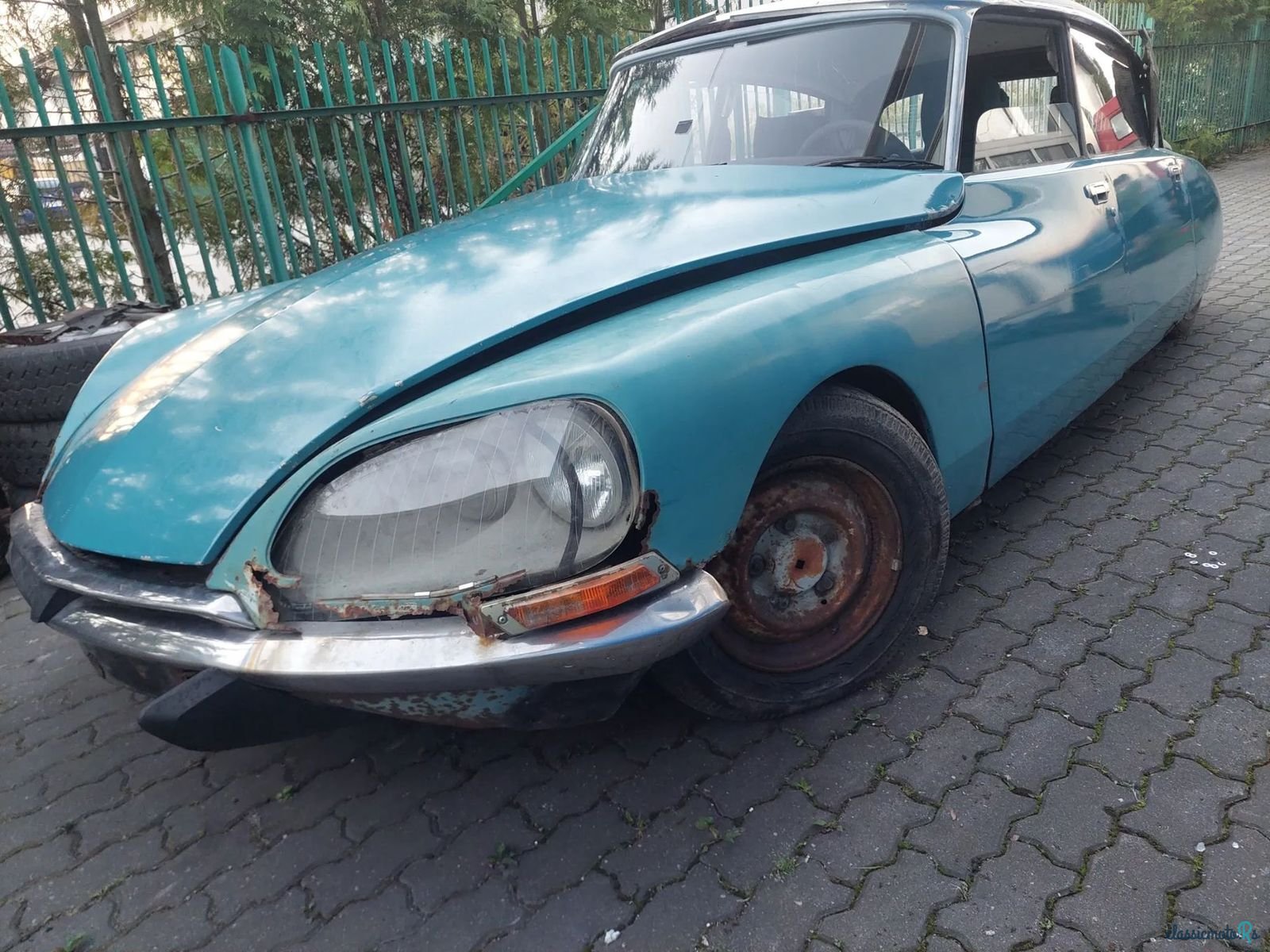 1974' Citroen DS photo #1