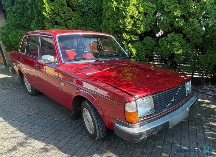 1979' Volvo 244DL photo #1