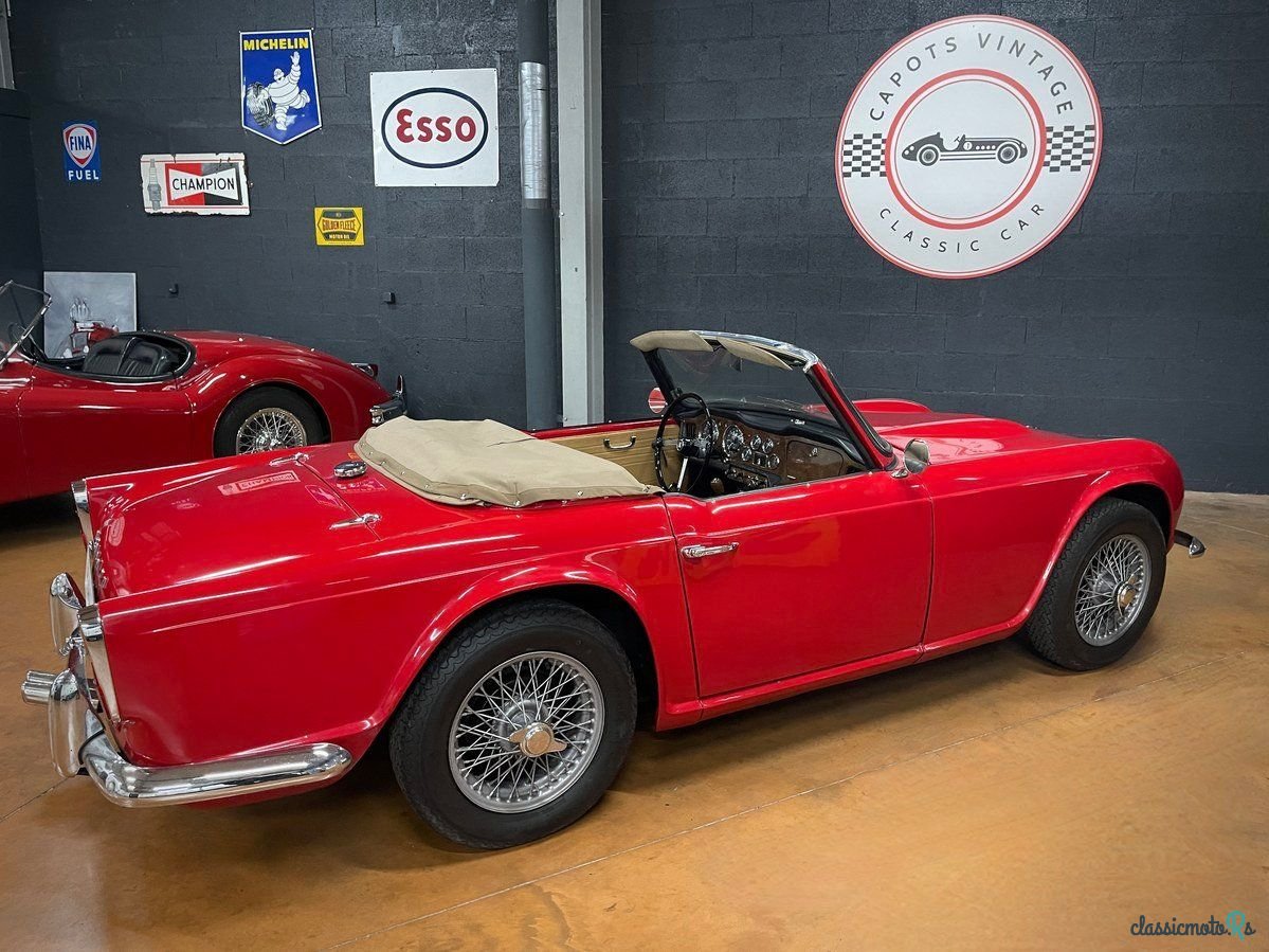 1962' Triumph TR4 photo #3