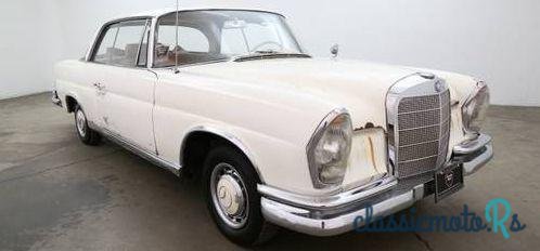 1963' Mercedes-Benz 220 Se Sunroof Coupe photo #2