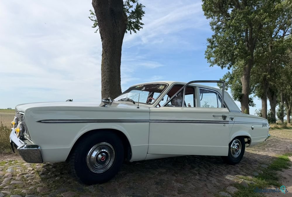 1966' Plymouth Valiant photo #2