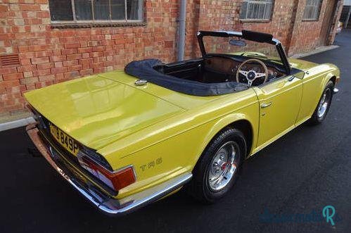 1975' Triumph TR6 photo #5