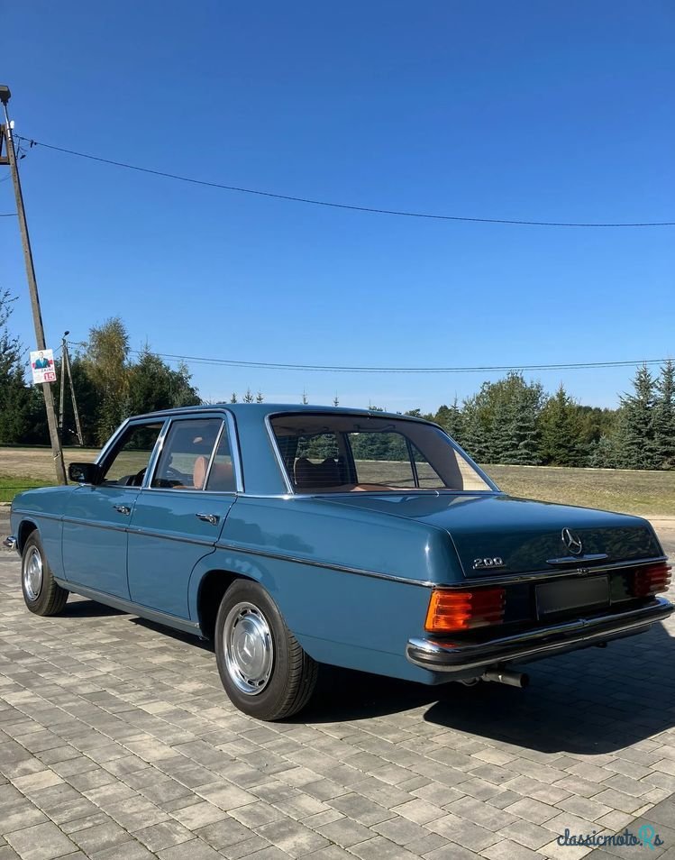 1973' Mercedes-Benz W115 photo #5