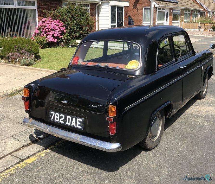 1958' Ford Anglia 100E photo #3