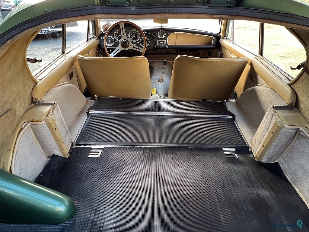 1958' Aston Martin DB MK III photo #5